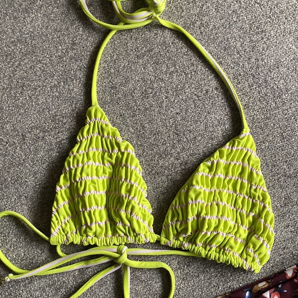 Bikini bundle - Picture 2 of 6